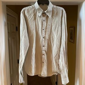 Men’s bespoke sage lightweight long sleeve shirt, metallic buttons.  Size L